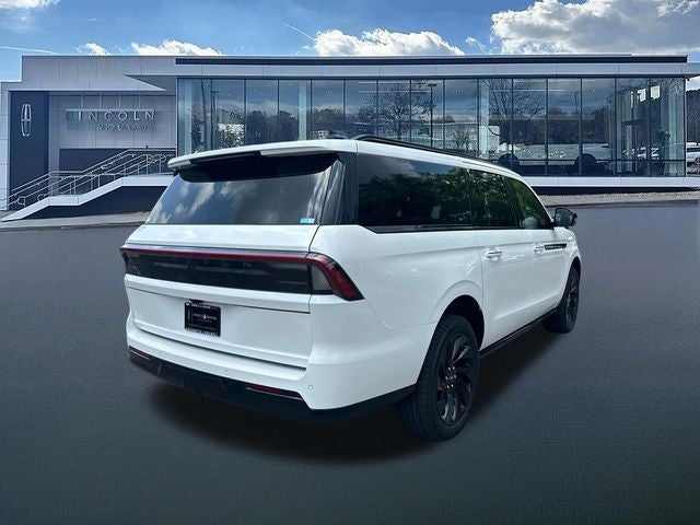 2026 Lincoln Navigator L Reserve