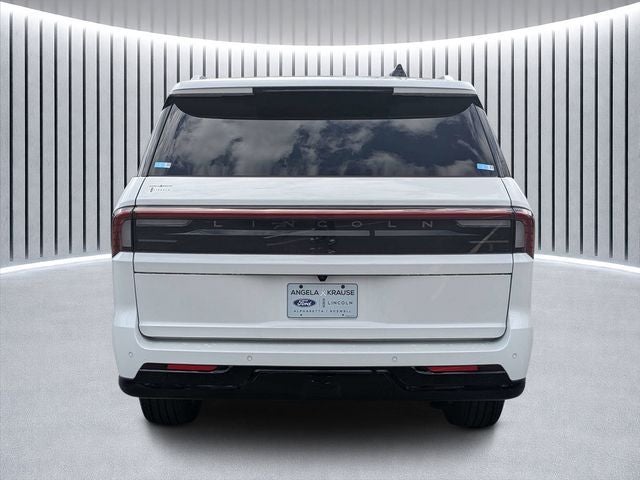2026 Lincoln Navigator L Reserve