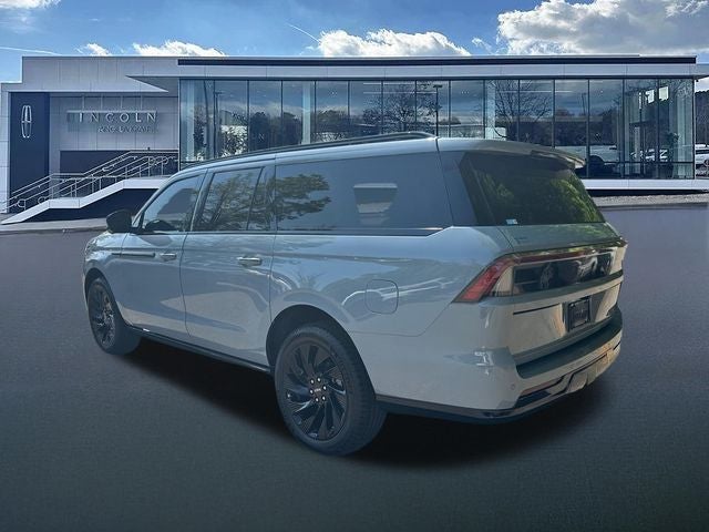 2026 Lincoln Navigator L Reserve