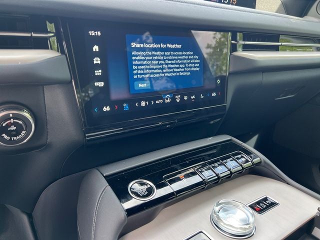 2026 Lincoln Navigator L Reserve