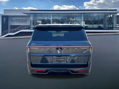 2026 Lincoln Navigator L Reserve