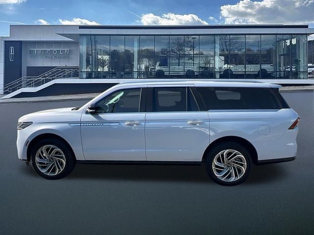 2026 Lincoln Navigator L Reserve