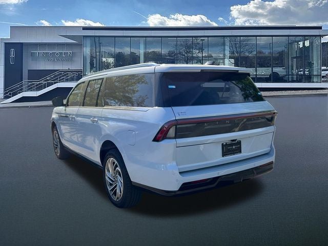 2026 Lincoln Navigator L Reserve