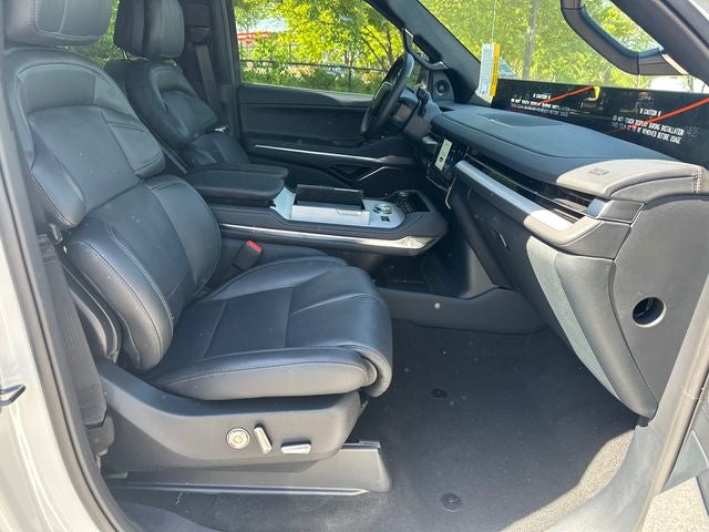 2026 Lincoln Navigator L Reserve