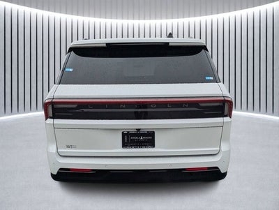 2026 Lincoln Navigator L Reserve