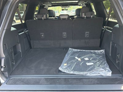 2027 Lincoln Navigator L Reserve