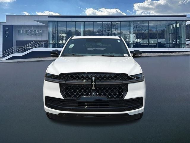 2027 Lincoln Navigator L Reserve
