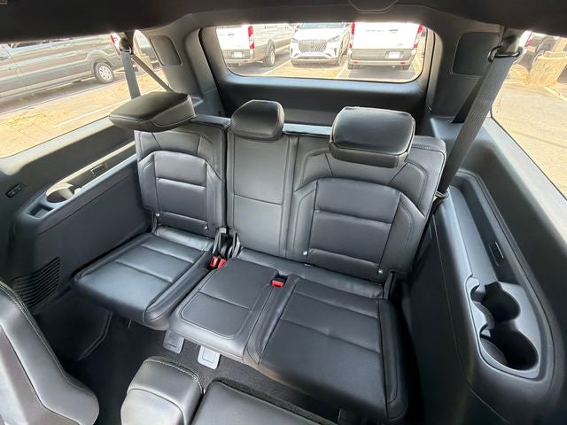2027 Lincoln Navigator L Reserve
