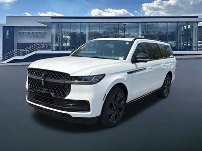 2027 Lincoln Navigator L Reserve