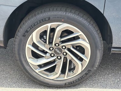 2027 Lincoln Navigator L Reserve
