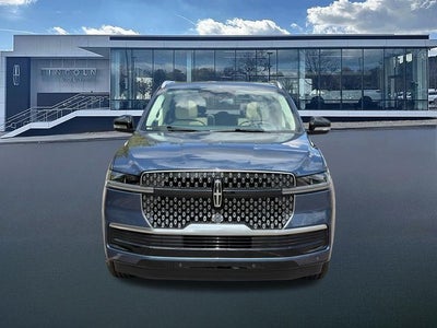 2027 Lincoln Navigator L Reserve