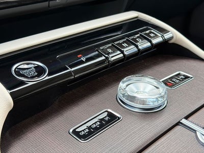 2027 Lincoln Navigator L Reserve