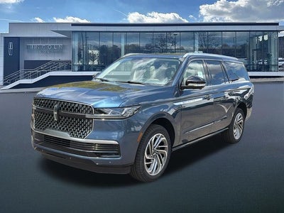2027 Lincoln Navigator L Reserve