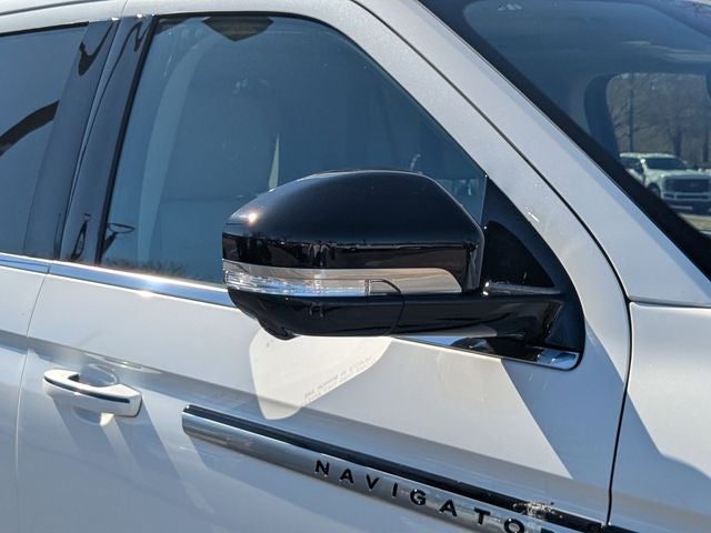 2025 Lincoln Navigator L Reserve