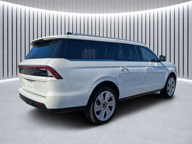 2025 Lincoln Navigator L Reserve