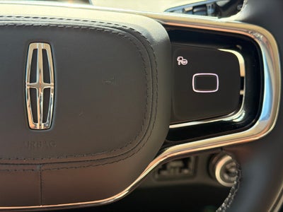 2027 Lincoln Navigator L Reserve