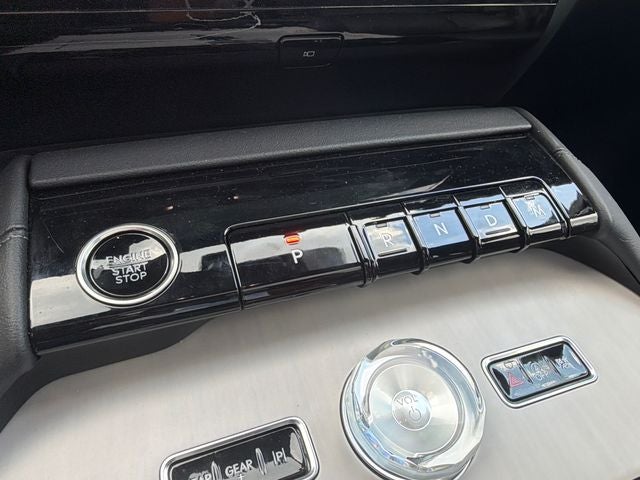 2025 Lincoln Navigator L Reserve