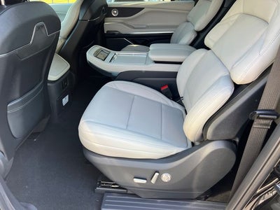 2026 Lincoln Navigator L Reserve