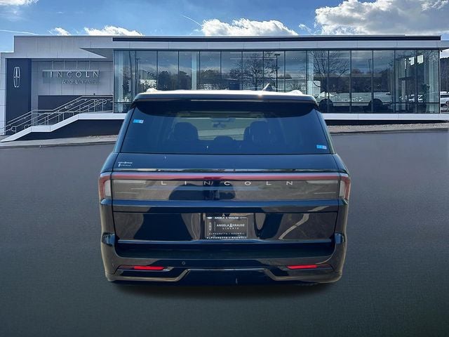 2026 Lincoln Navigator L Reserve