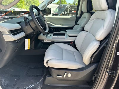 2026 Lincoln Navigator L Reserve