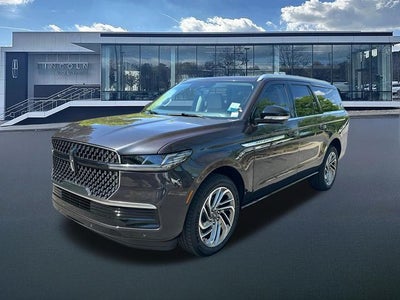 2026 Lincoln Navigator L Reserve