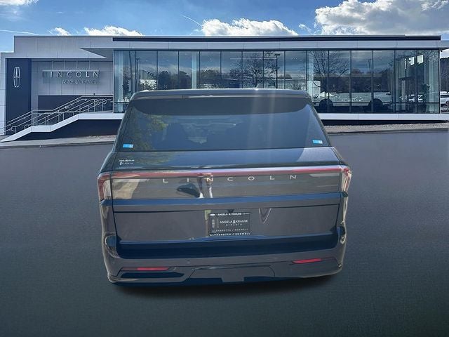 2026 Lincoln Navigator L Reserve