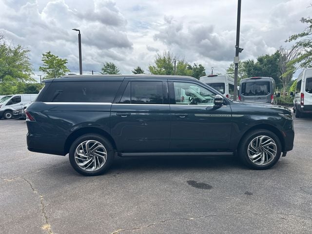 2026 Lincoln Navigator L Premiere
