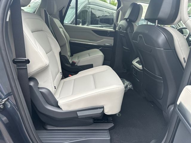 2026 Lincoln Navigator L Premiere