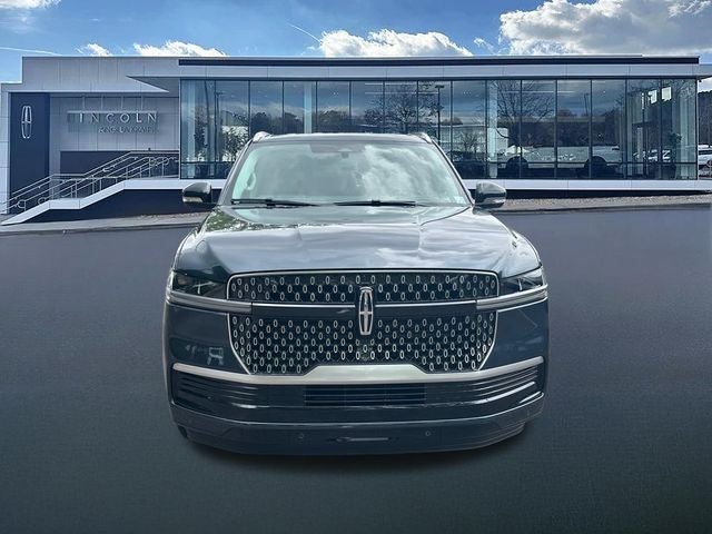 2026 Lincoln Navigator L Premiere