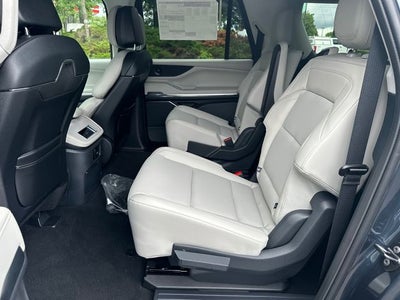 2026 Lincoln Navigator L Premiere