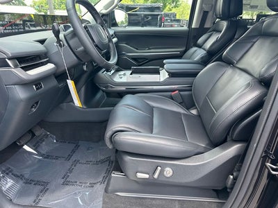 2026 Lincoln Navigator L Premiere