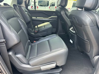 2026 Lincoln Navigator L Premiere