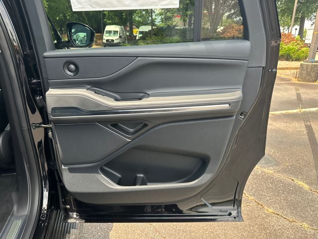 2026 Lincoln Navigator L Premiere