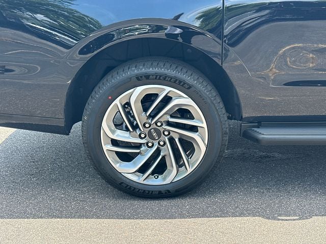 2026 Lincoln Navigator L Premiere