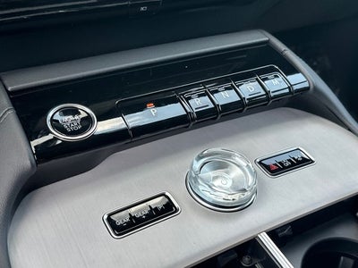 2026 Lincoln Navigator L Premiere