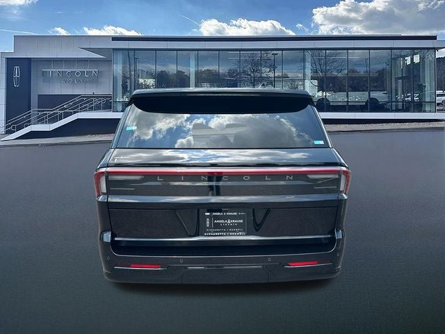 2026 Lincoln Navigator L Premiere
