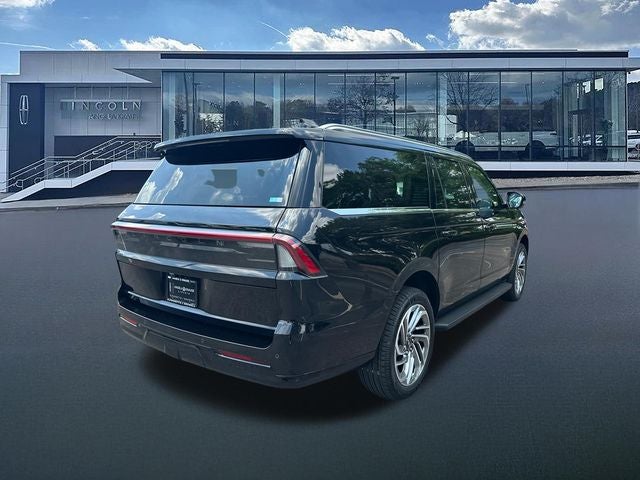 2026 Lincoln Navigator L Premiere