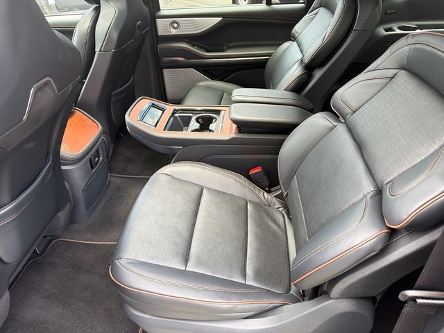 2026 Lincoln Navigator L Black Label