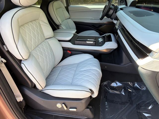 2026 Lincoln Navigator L Black Label