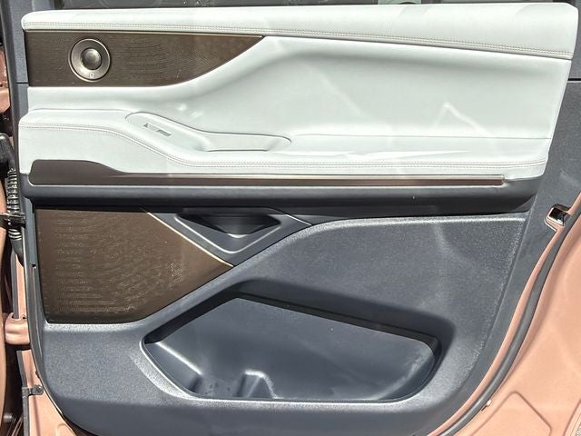 2026 Lincoln Navigator L Black Label