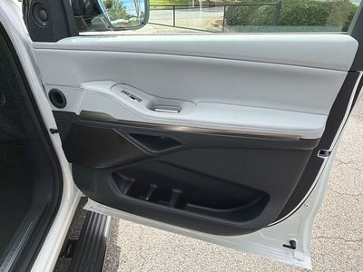 2027 Lincoln Navigator L Black Label