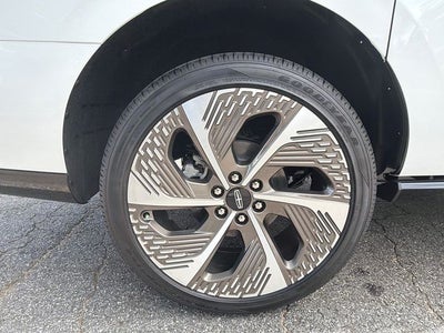 2027 Lincoln Navigator L Black Label