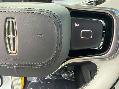 2027 Lincoln Navigator L Black Label