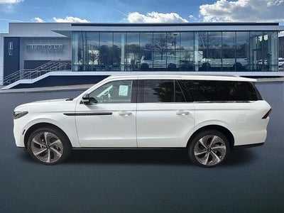 2027 Lincoln Navigator L Black Label