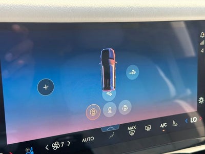 2025 Lincoln Navigator L Black Label