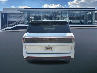 2025 Lincoln Navigator L Black Label