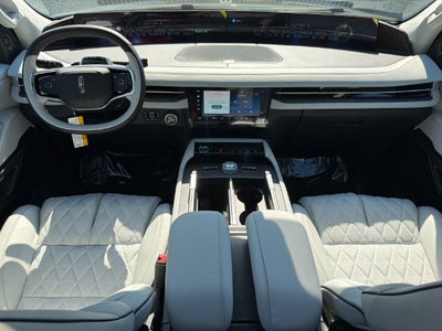 2027 Lincoln Navigator L Black Label