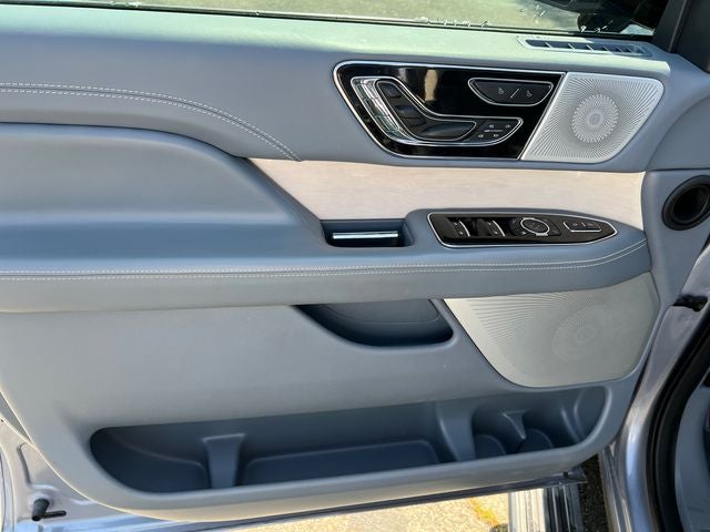 2023 Lincoln Navigator L Black Label