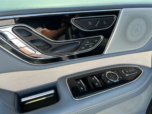 2023 Lincoln Navigator L Black Label