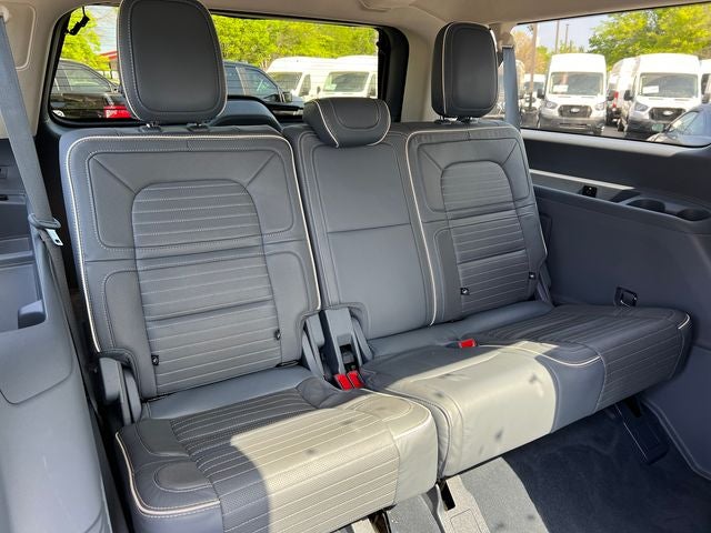 2023 Lincoln Navigator L Black Label